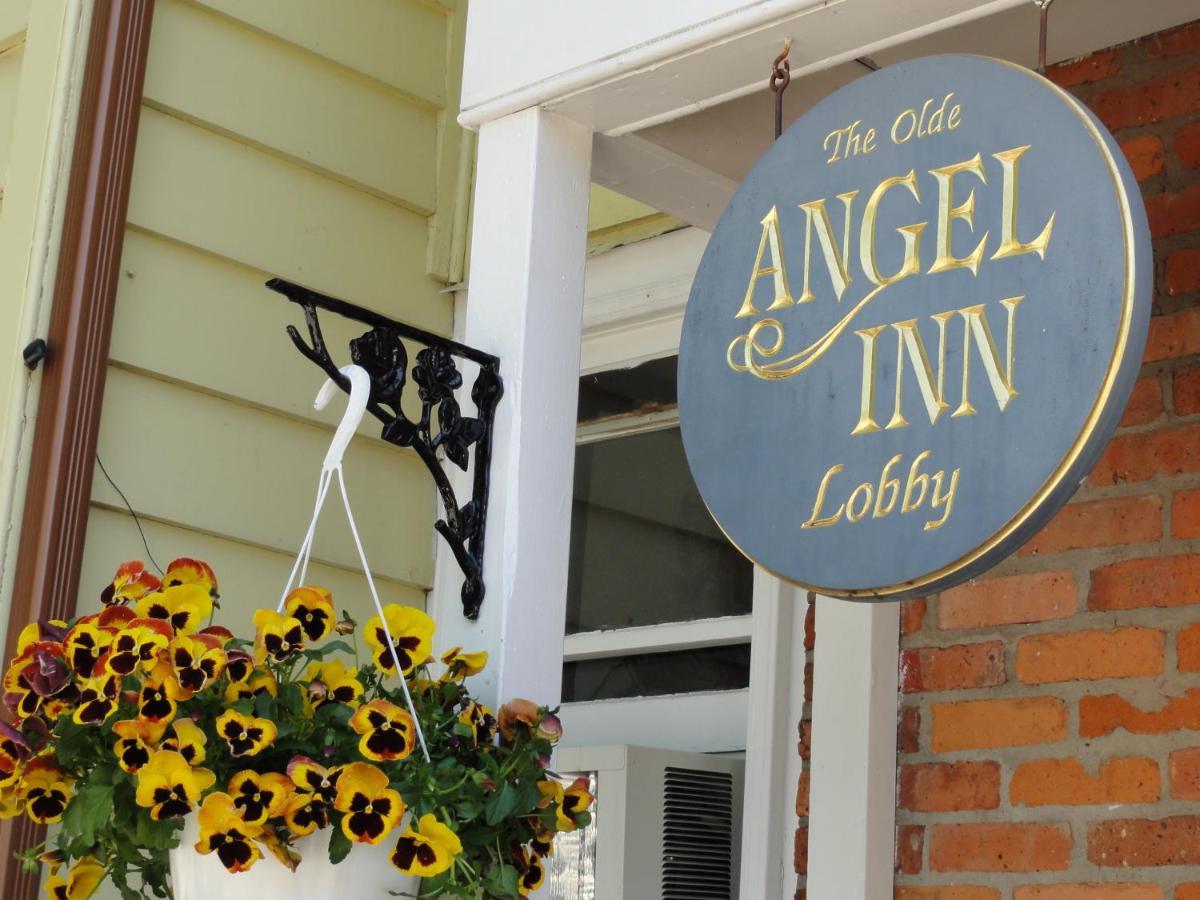 The Olde Angel Inn Niagara-on-the-Lake ภายนอก รูปภาพ